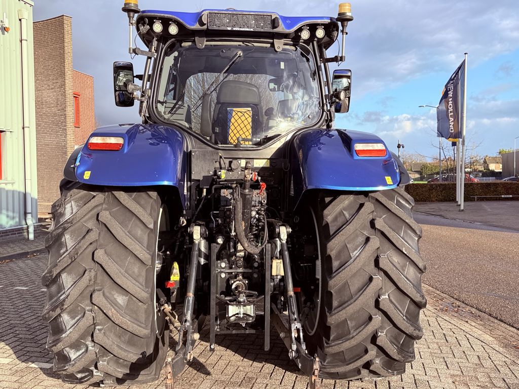 New Holland T7.270 AC Stage V Blue Power