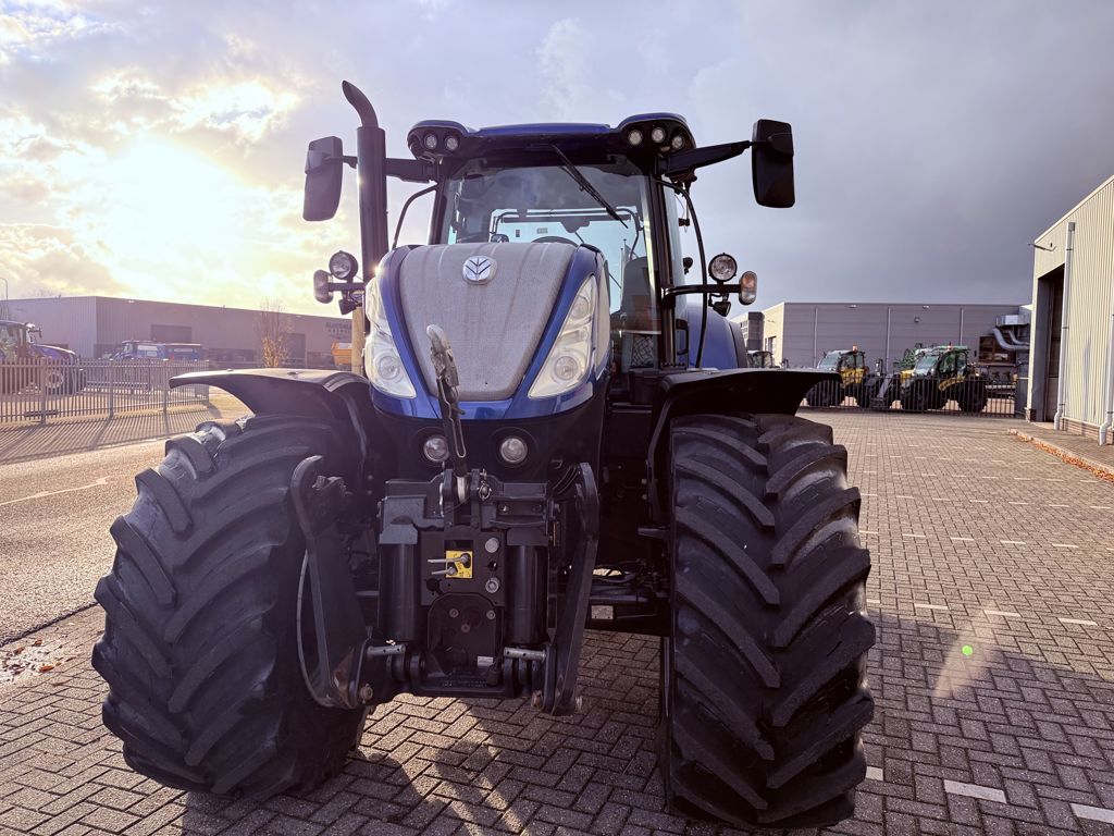 New Holland T7.270 AC Stage V Blue Power