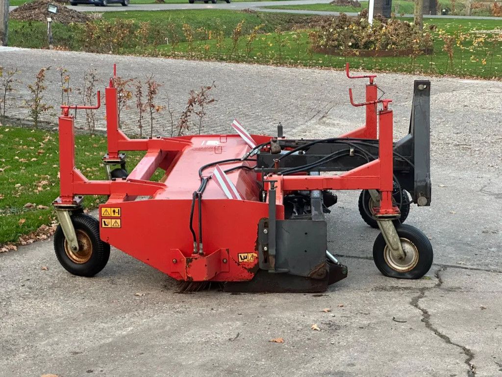 Hekamp Veegmachine met opvangbak Hydraulisch borstel