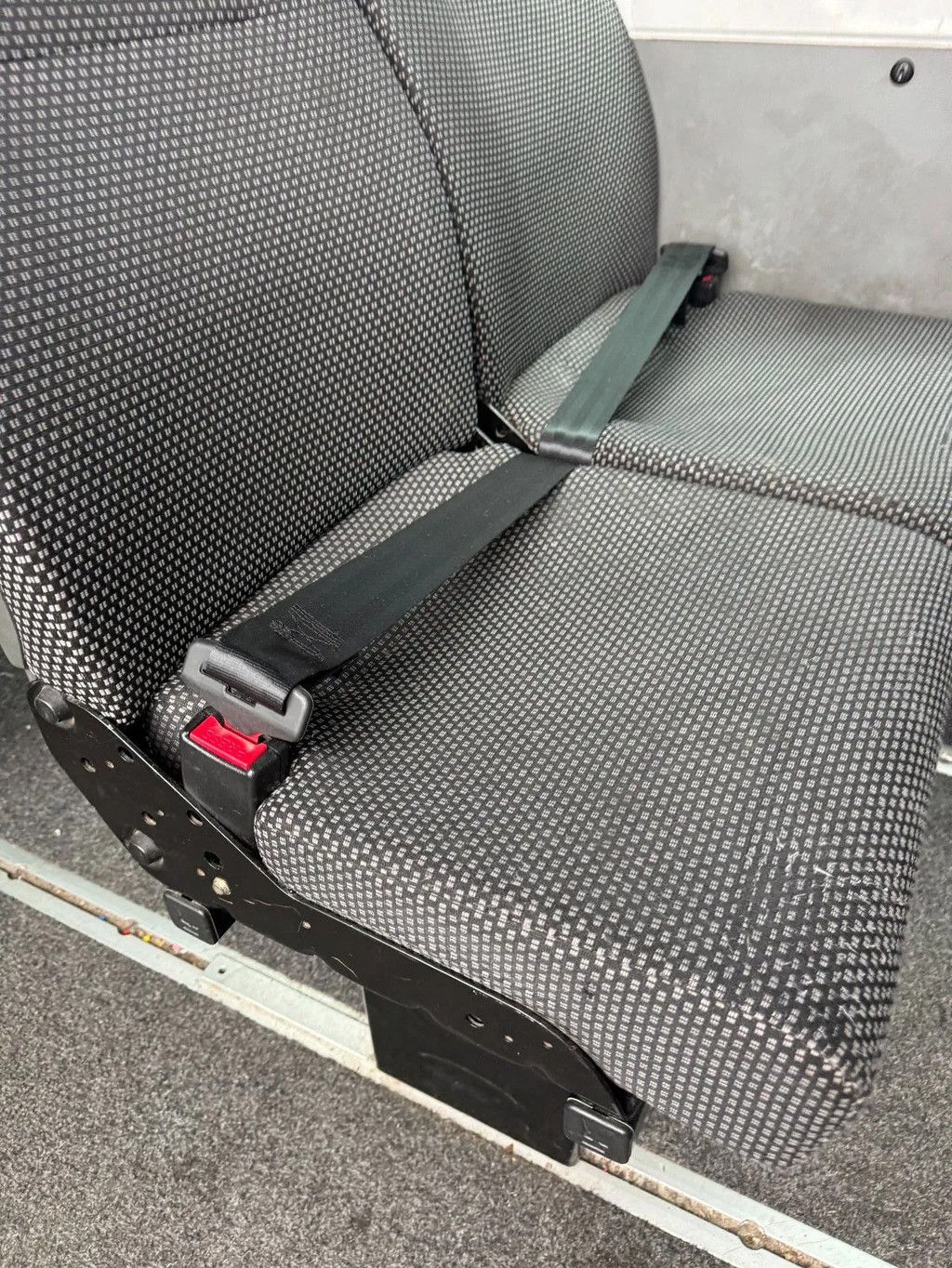 Mercedes-Benz SPRINTER 511