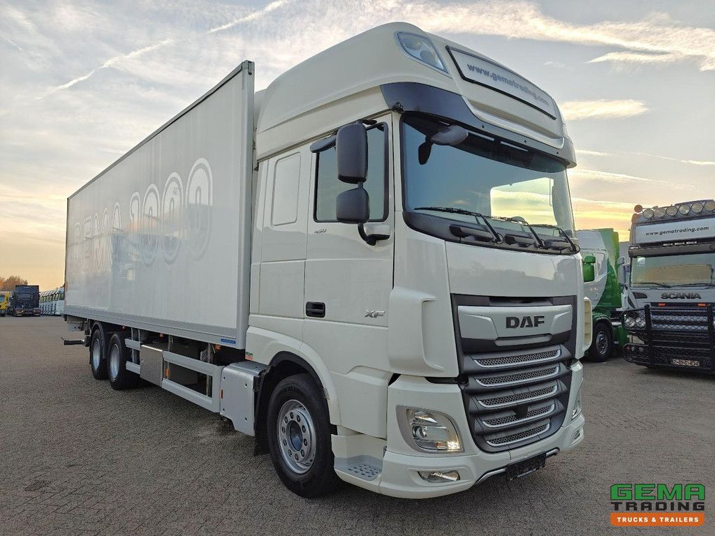DAF XF 450 FAS 6x2 Superspacecab Euro6 - Kühl-/Gefrierkombination 9,5 m + Carrier Supra 1250 mt + Ladebordwand 2500 kg - 331.000 km Original!