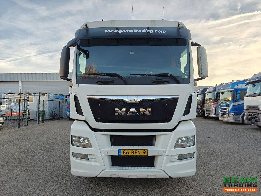 MAN TGX 18.440 4x2 XLX Euro6B - Double Tanks - Parking air conditioning - SMARTTacho V2 - 09/2026 MOT