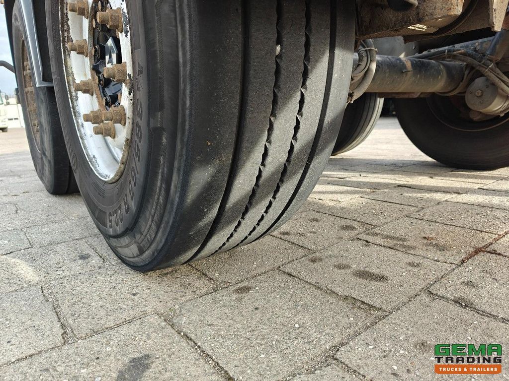 Renders EURO 700 2 Assen mb - 20FT aansluiting - Schijfremmen - 3040KG