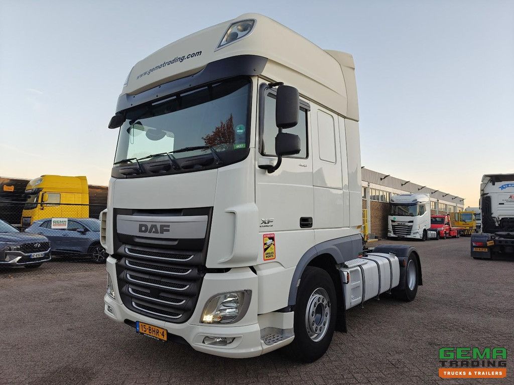 DAF XF 460 FT 4x2 Superspacecab Euro6C - Double tanks - Rema