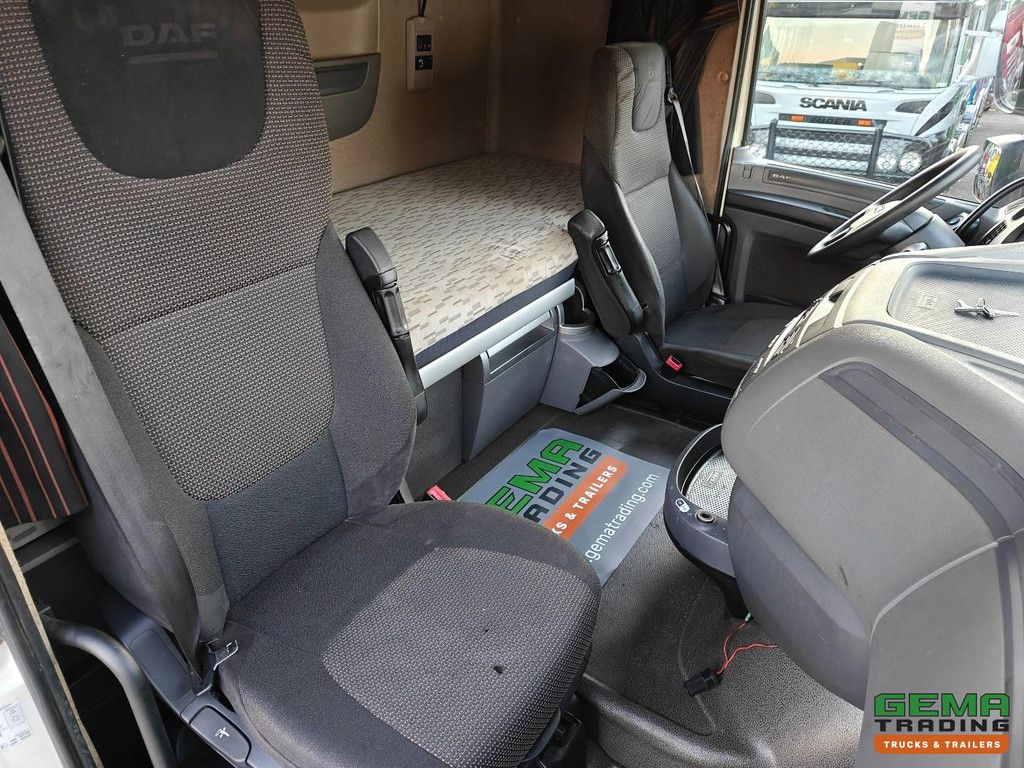 DAF XF 460 FT 4x2 Superspacecab Euro6C - Double tanks - Rema