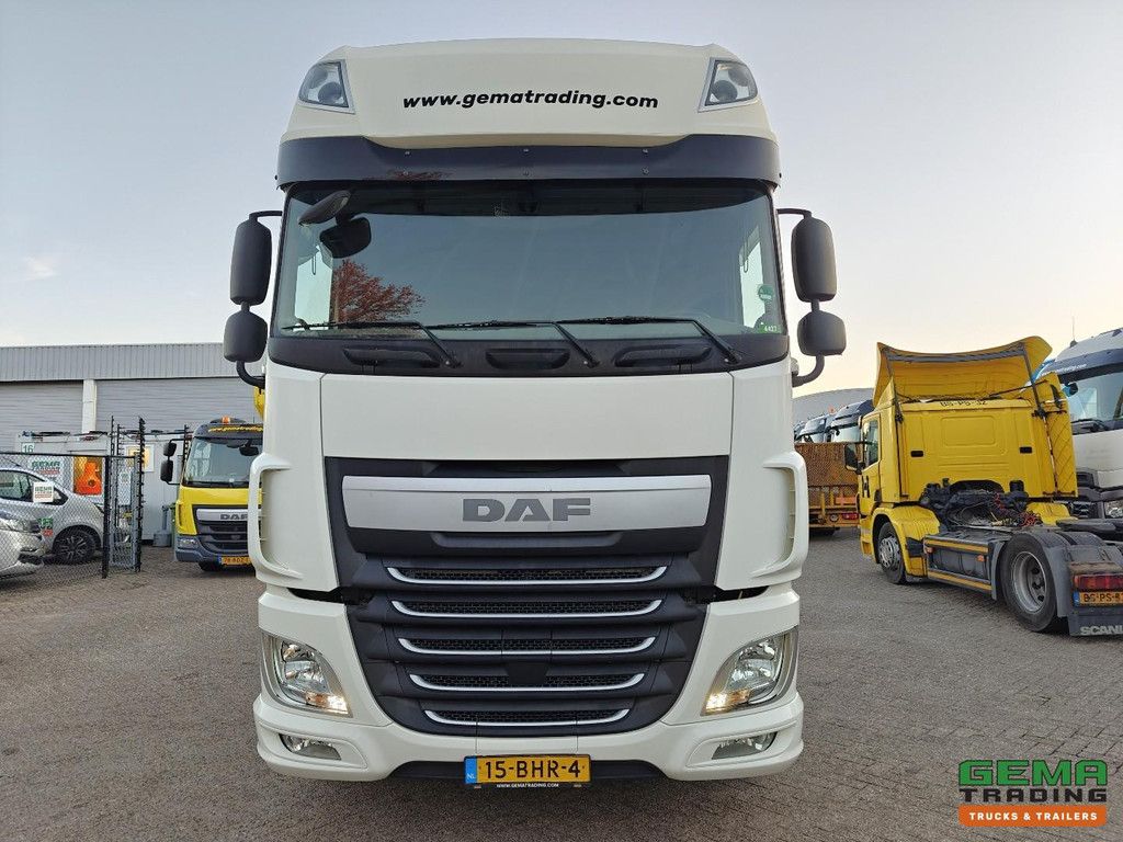 DAF XF 460 FT 4x2 Superspacecab Euro6C - Double tanks - Rema