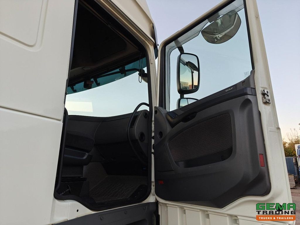 DAF XF 460 FT 4x2 Superspacecab Euro6C - Double tanks - Rema