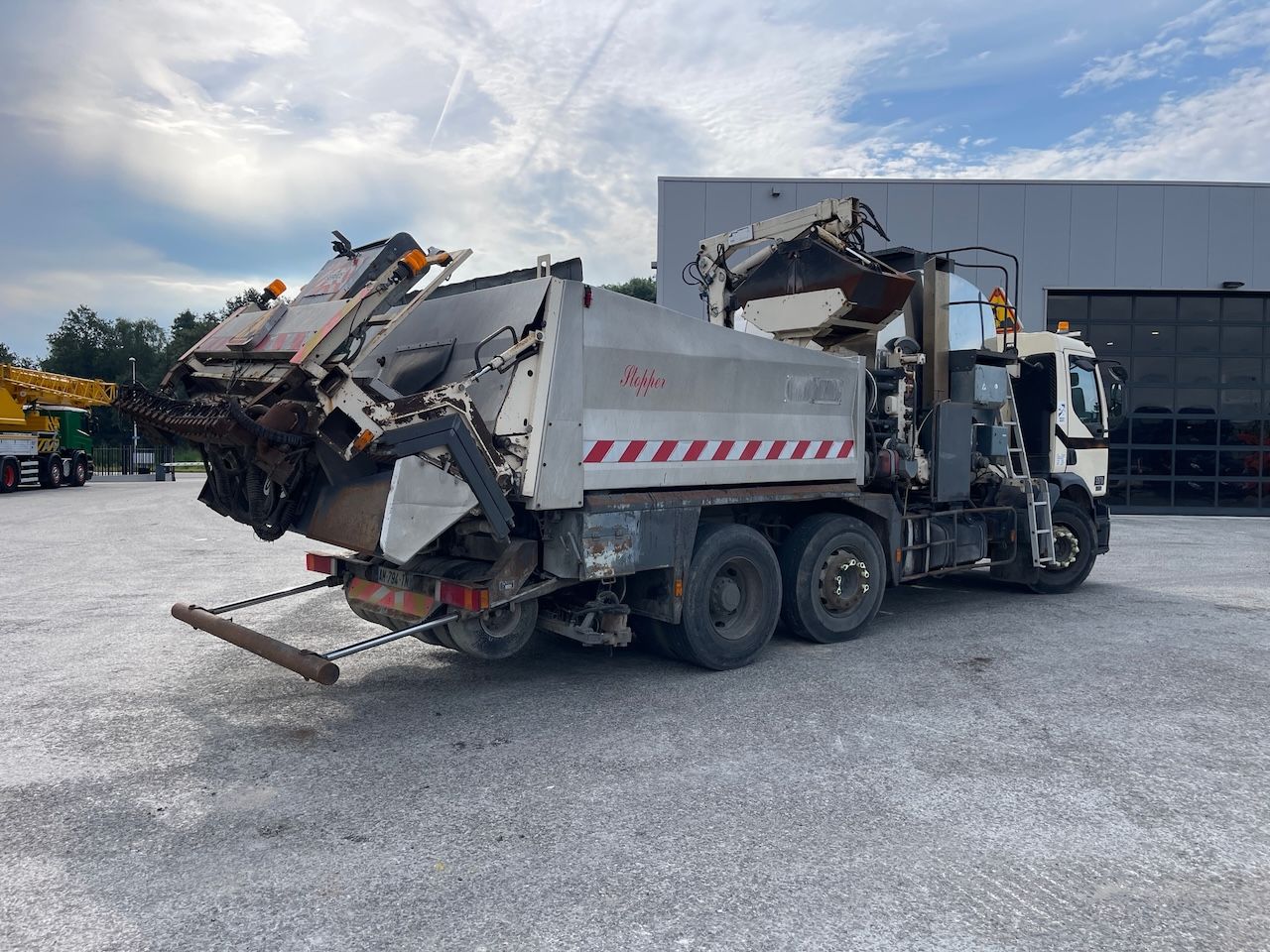 Renault Premium 370 DCI Secmair 5000 liter Bitumen sprayer