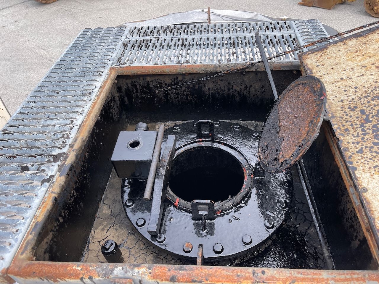 Renault Premium 370 DCI Secmair 5000 liter Bitumen sprayer