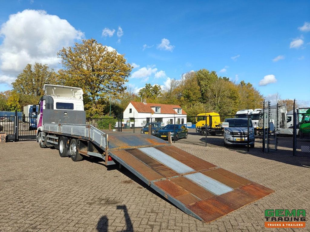 Volvo FH12 6x2 Schlafkabine Euro 3 – LKW/Maschinentransporter 8,18 m + Seilwinde – Hydraulische Rampen – SMARTTacho V2 – 02/2026 APK