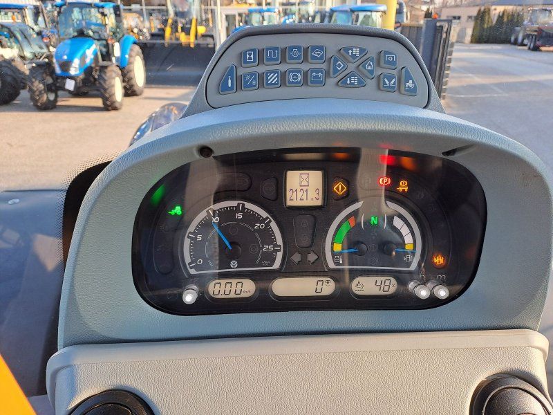 New Holland T6.180 Auto Command SideWinder II (Stage V)