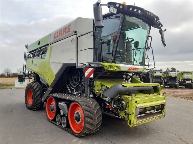 Claas MÄHDRESCHER LEXION 8700TT