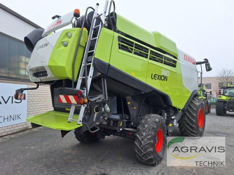 Claas LEXION 740