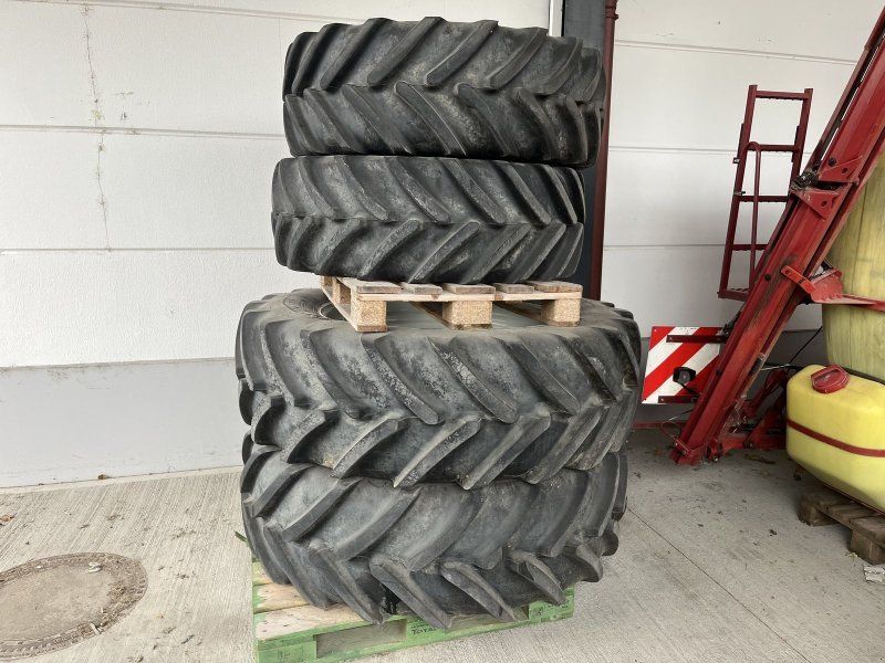 Michelin Räder 480/65 R24 und 600/65 R34