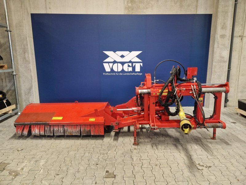 Sauerburger CARAT 1800 Seiten /Böschungs für Traktor-