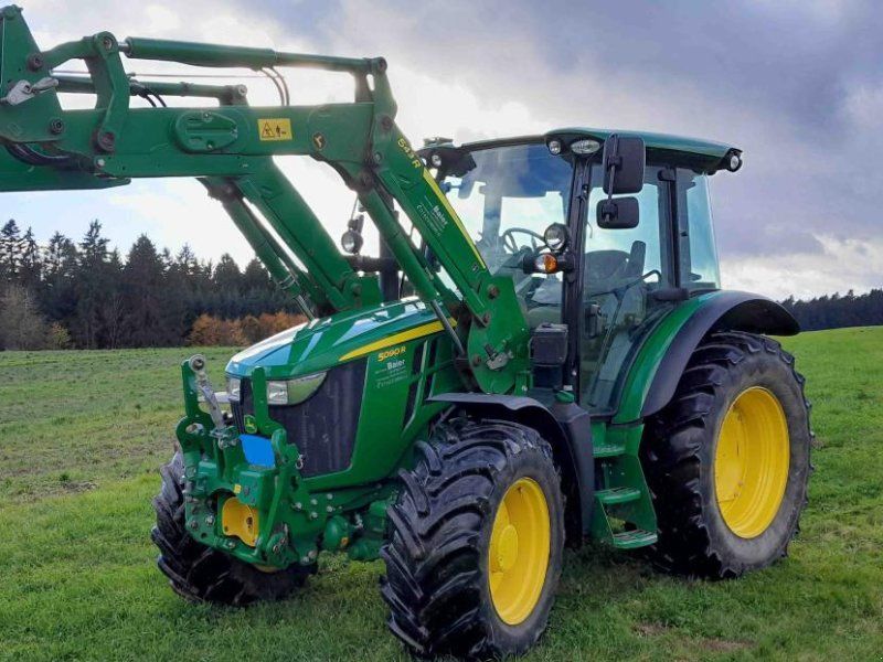 John Deere 5090R