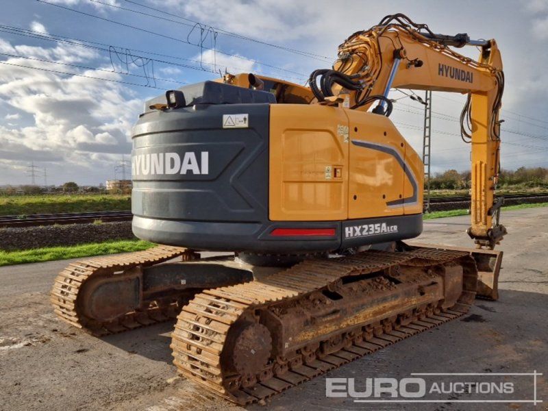 Hyundai HX235LCR
