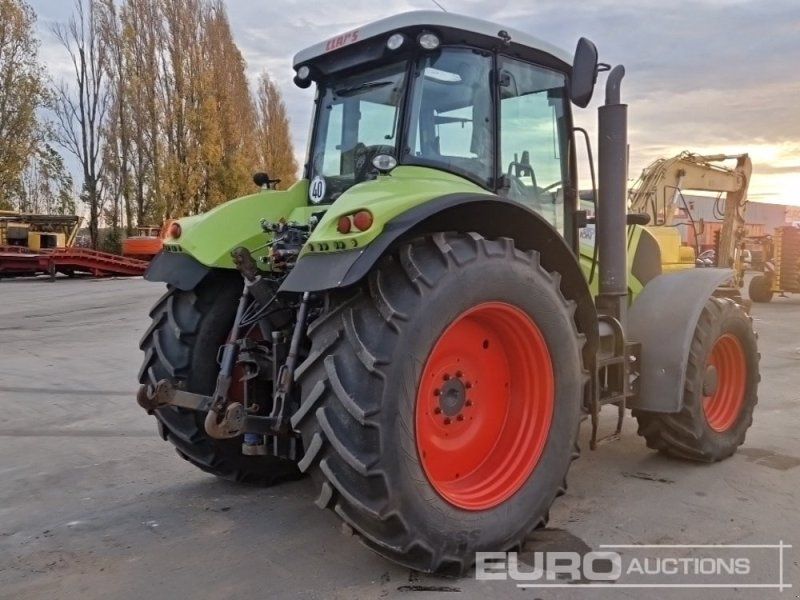 Claas Axion 810