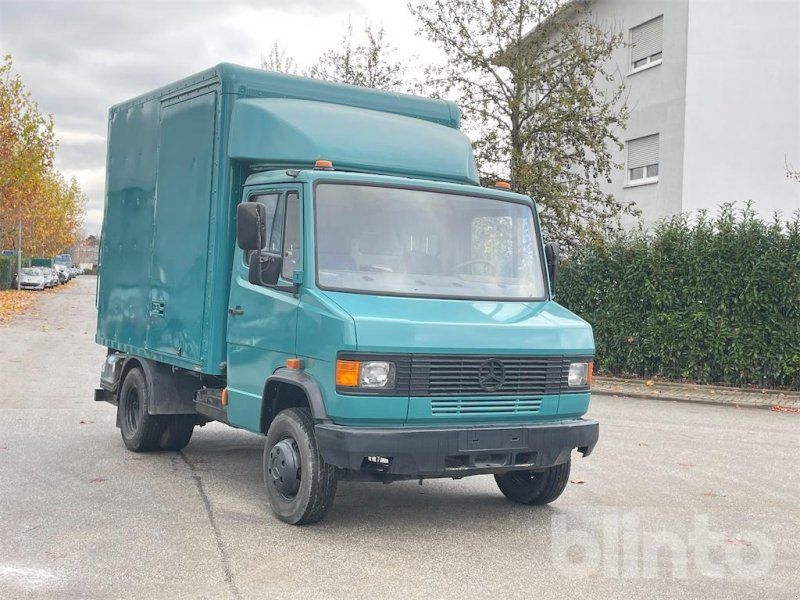 Mercedes-Benz Vario 711 D