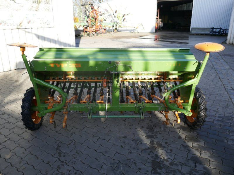Amazone D7 Special 2500