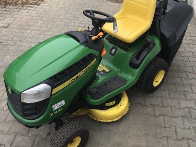 John Deere X146R