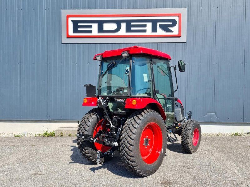 TYM T555 SH mit Fronthydraulik