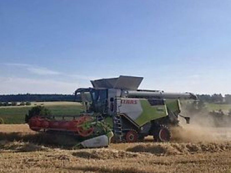 Claas Trion 660
