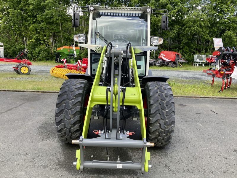 Claas TORION 530