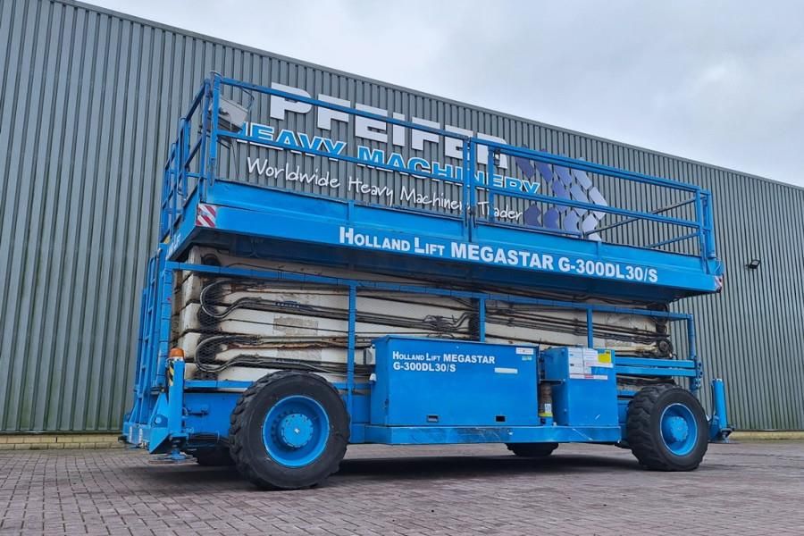 Holland Lift Megastar G-300DL30/S Diesel, 4x4x4 Drive, 33.5m Wo