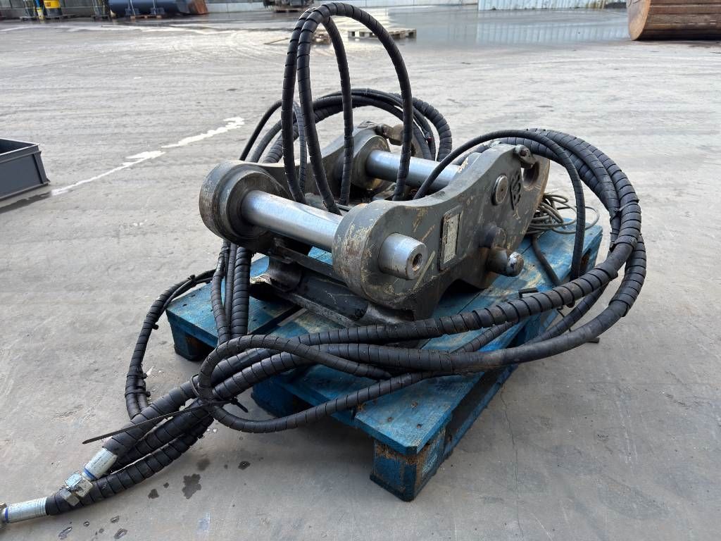 Liebherr SWA48 - 323F Likufix