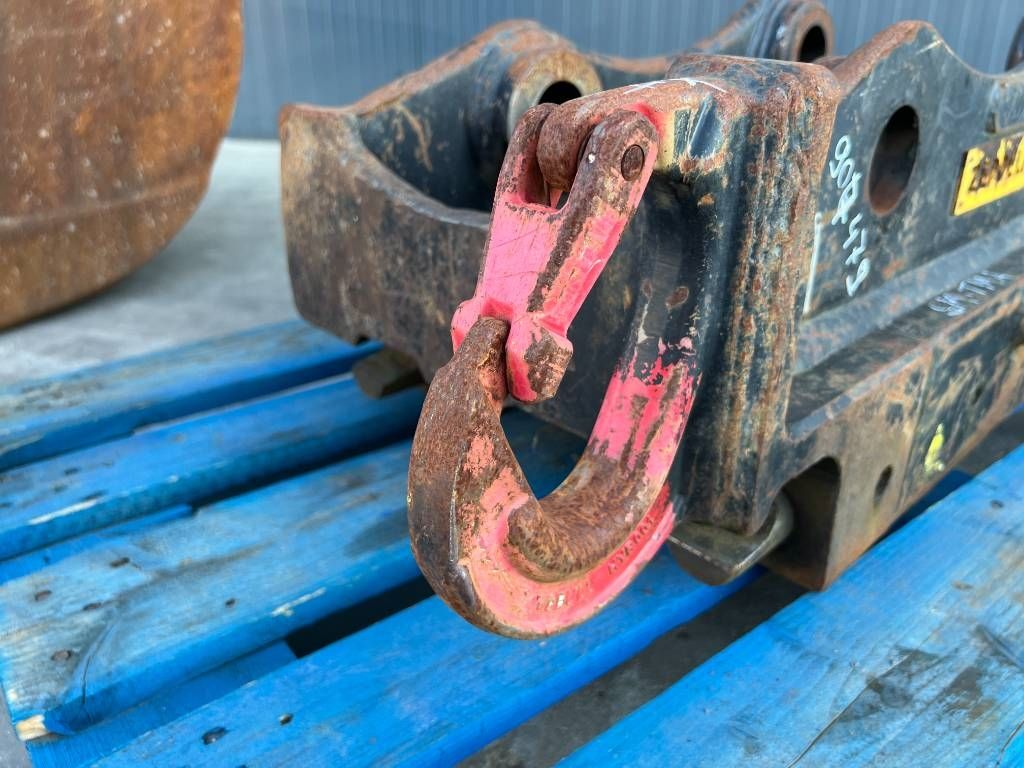 OilQuick OQ65 - 311F / 313F / 315F