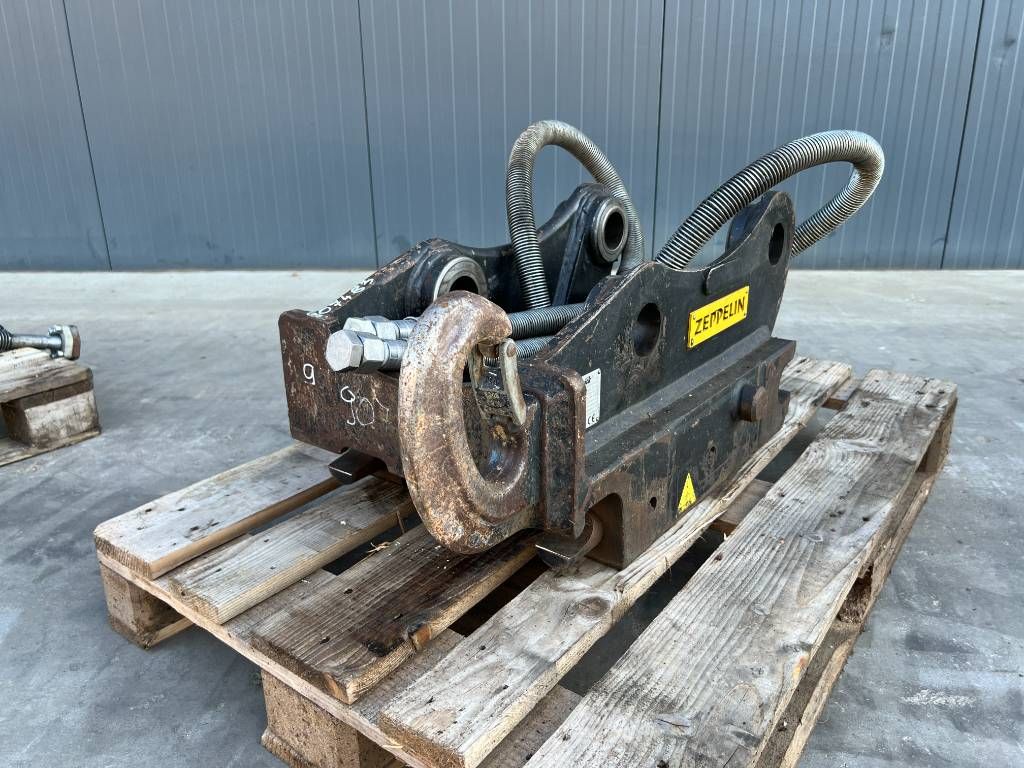 OilQuick OQ65 - 311F / 313F / 315F