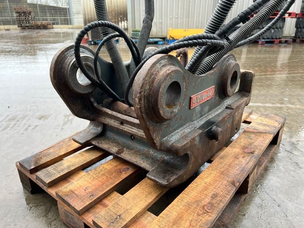 OilQuick OQ70/55 - 323D