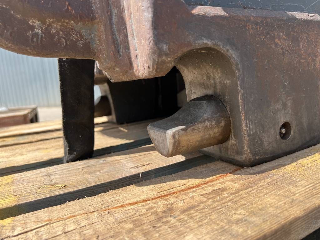 OilQuick OQ70/55 - EC210 / EC220