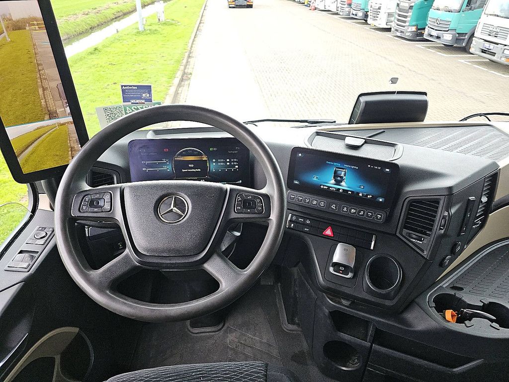 MERCEDES-BENZ ACTROS 1848 LS