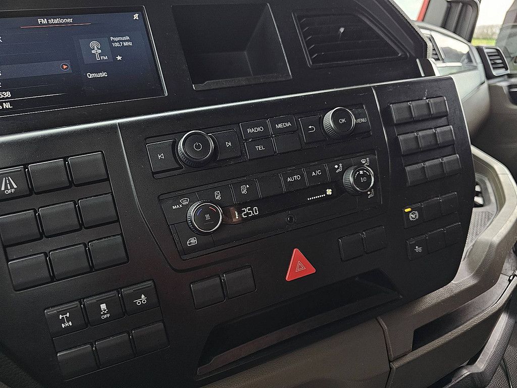 M.A.N. 26.470 TGX tg3 gm 6x2 intarder