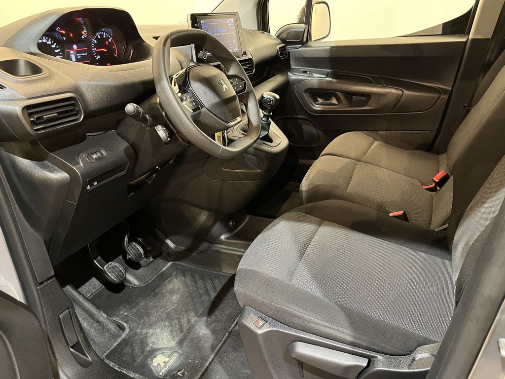 Peugeot Partner 1.5 BlueHDI 100 PK Premium / Euro 6 / Airco / Cruise Control / CarPlay / PDC / 3-Zits / 32.100 KM !!