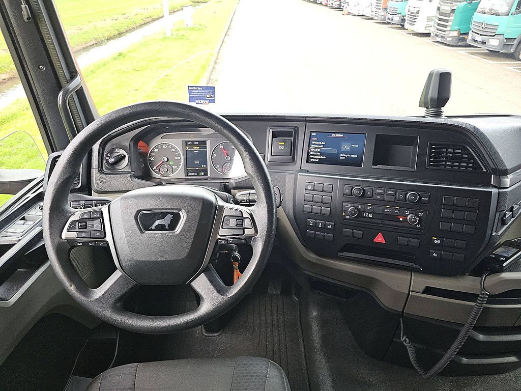 M.A.N. 26.470 TGX tg3 gm 6x2 intarder