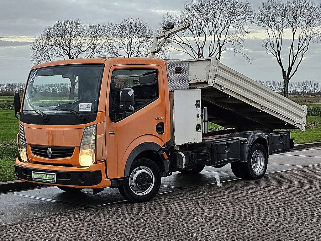 RENAULT MAXITY 150 kipper3.0 ltr