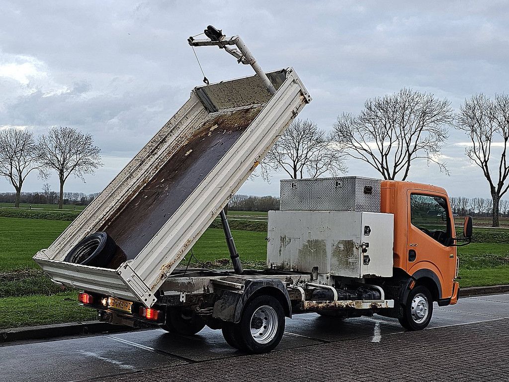 RENAULT MAXITY 150 kipper3.0 ltr