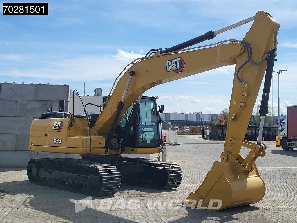 Caterpillar 323 D3