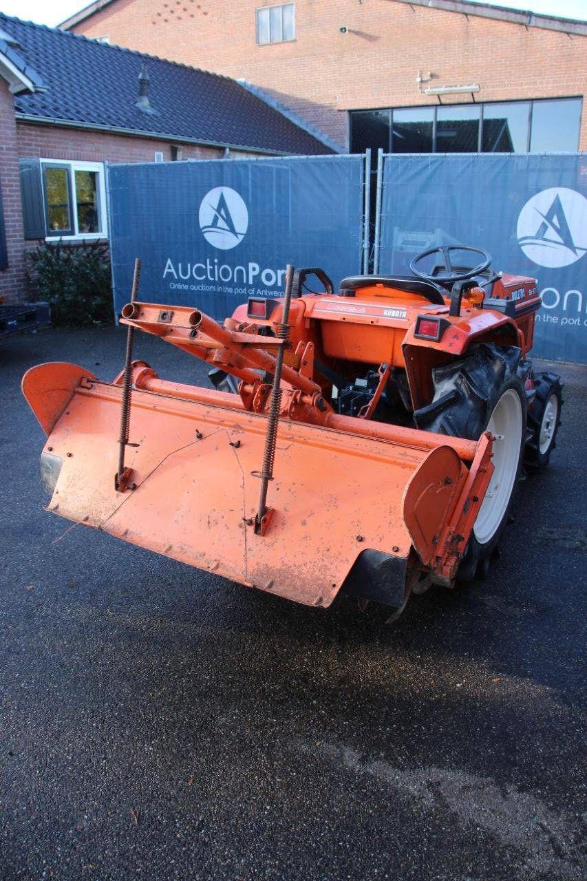 Minitractor Kubota B1-17 Bulltra Diesel met Frees (Marge)