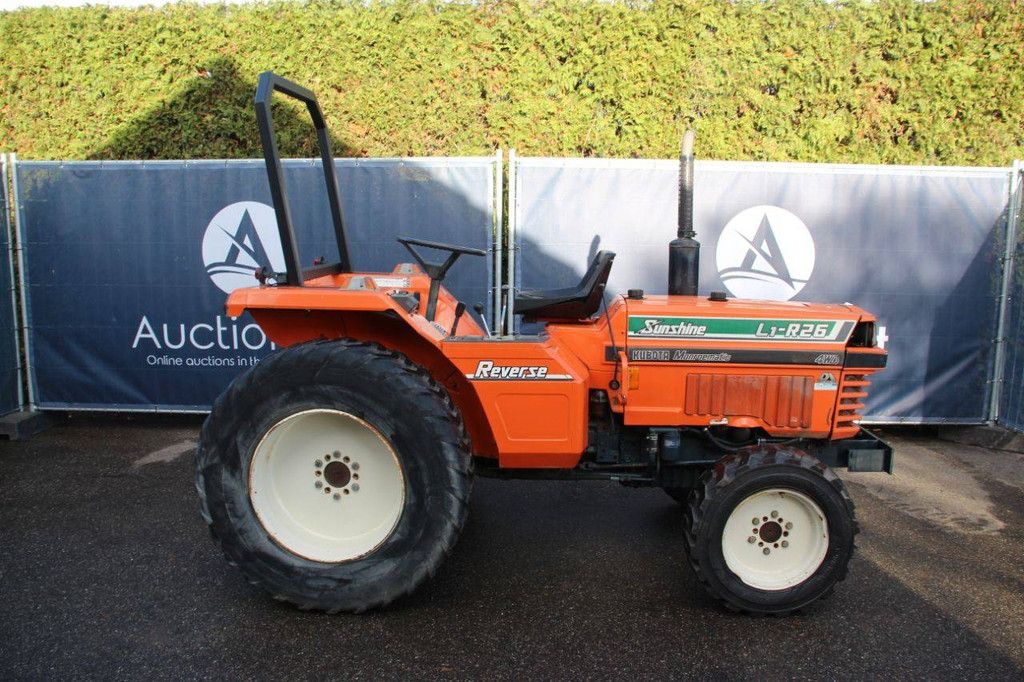 Minitractor Kubota Sunshine L1-R26 Reverser Diesel (Marge)