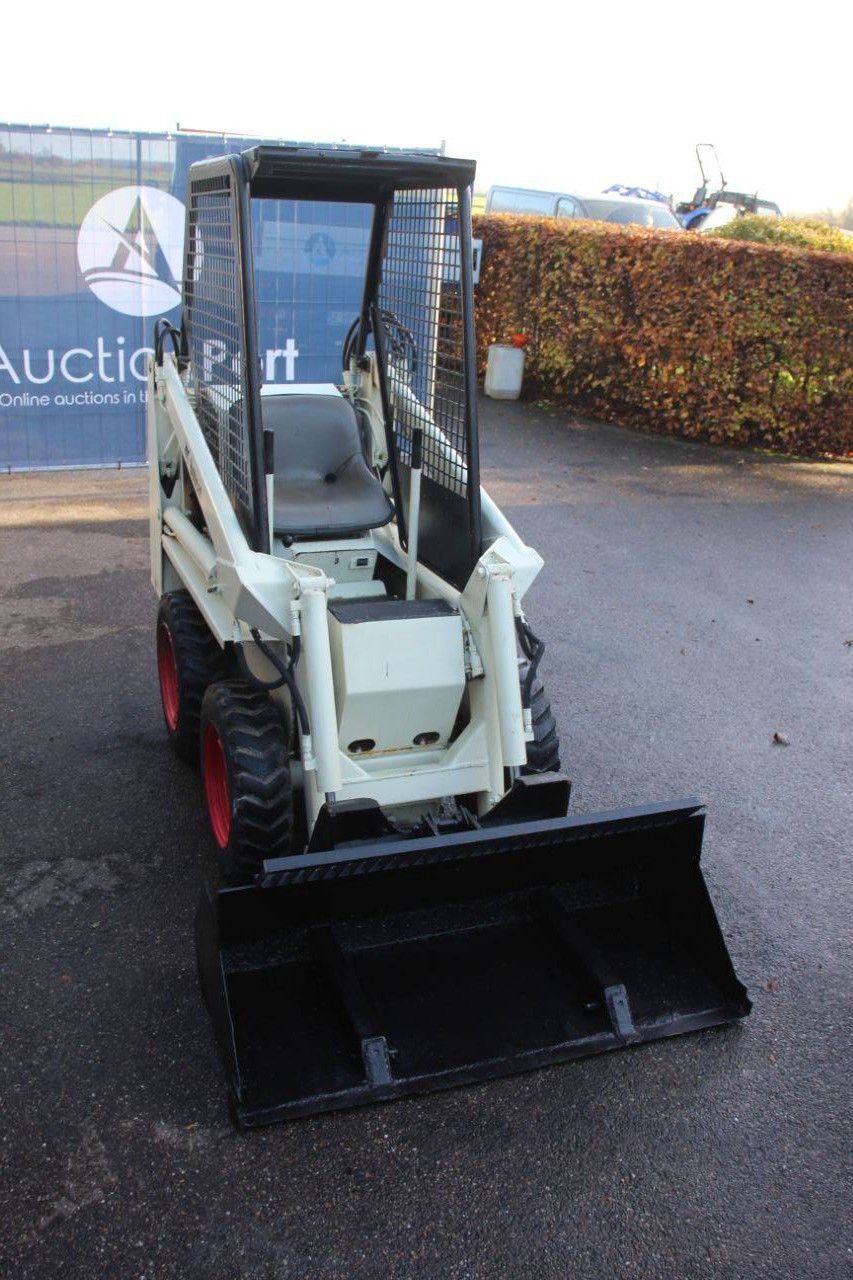 Skid steer loader Bobcat 310 Diesel 2025