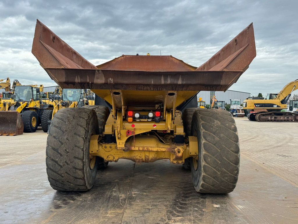 Caterpillar 735C - CAT Rebuild transmission