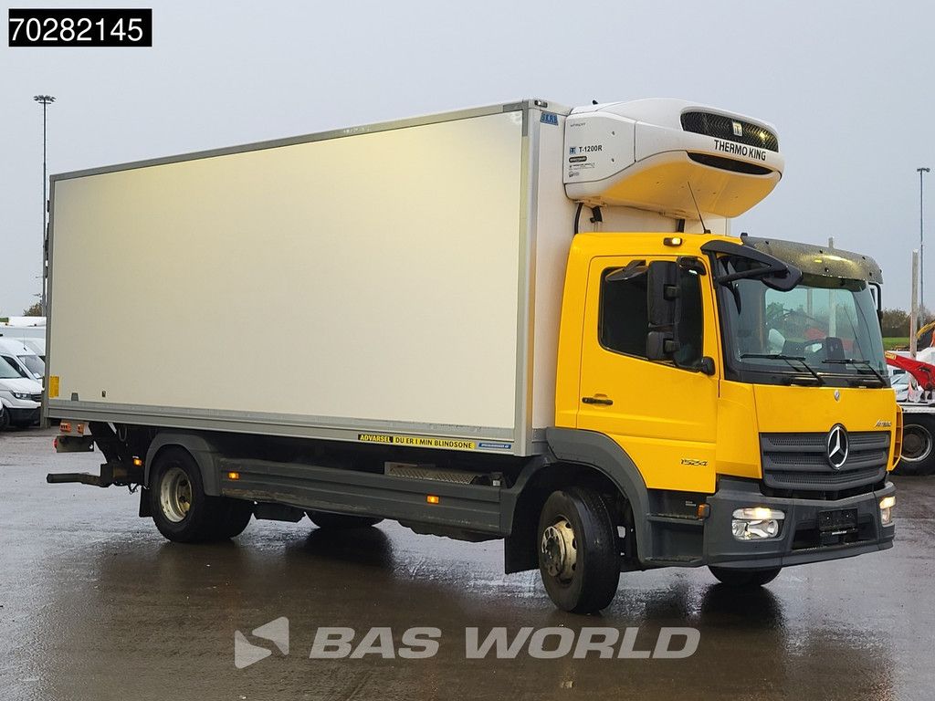 Mercedes Atego Atego 1524 4X2 15tonner Thermo King T-1200R 1500kg Ladebordwand Euro 6