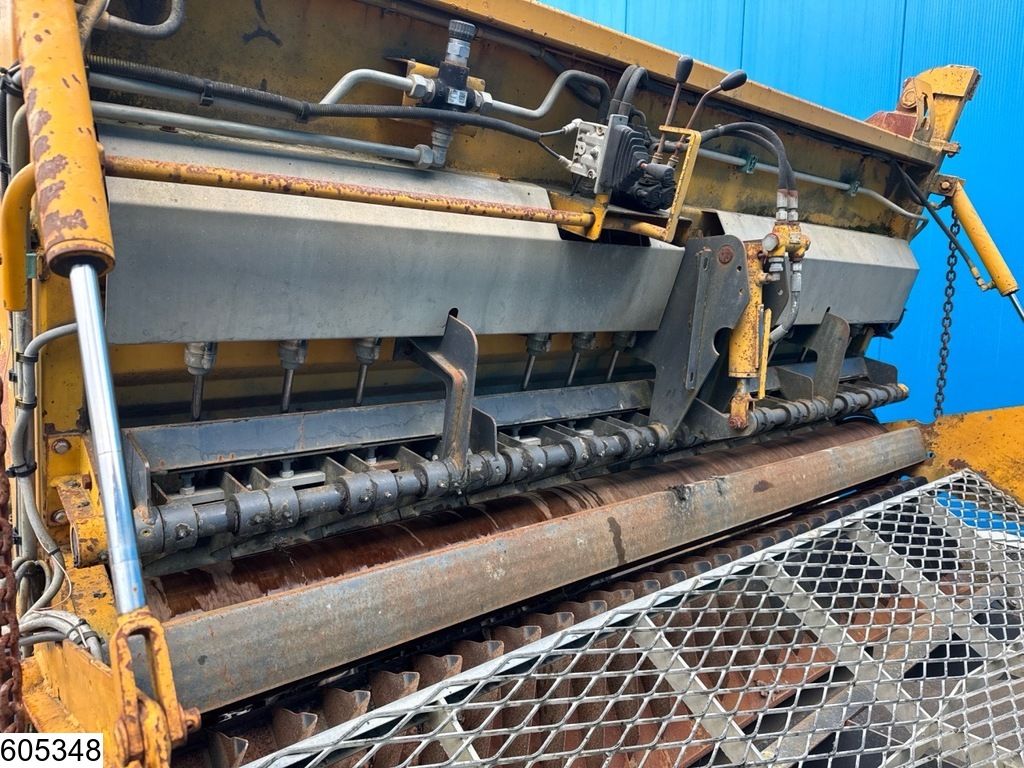 DAF CF 380 6x2, Manual, Tipper, Spreader