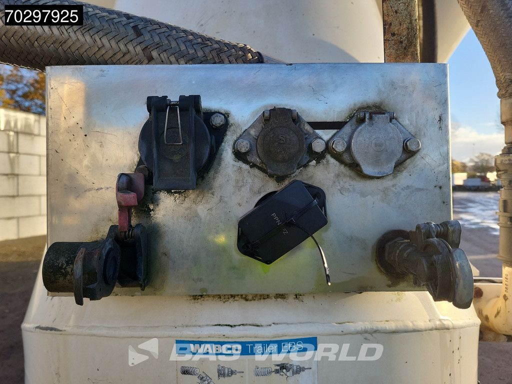 Feldbinder EUT 37.3 Lift Axle 37000L Cement