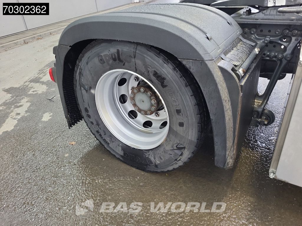 Mercedes Actros 1942 4X2 GigaSpace NL-Truck 80% Tyres