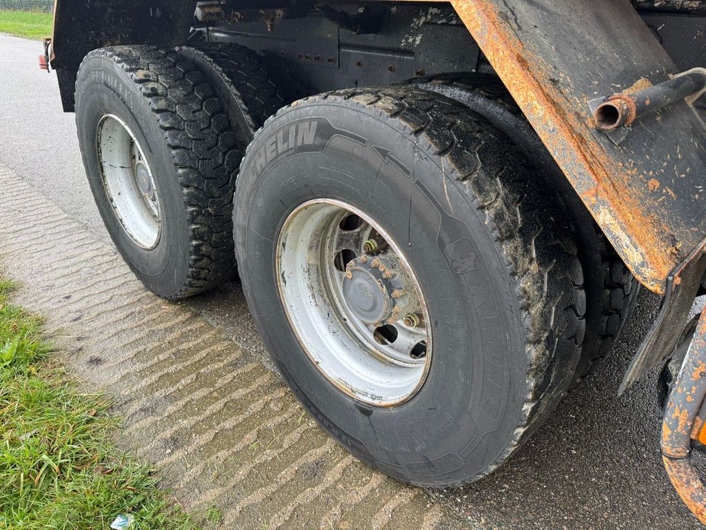 Renault Kerax 320.26 dCI 6x4 Kipper